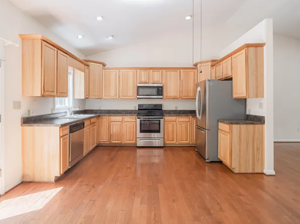 349 Anchor Dr, Bracey, VA 23919