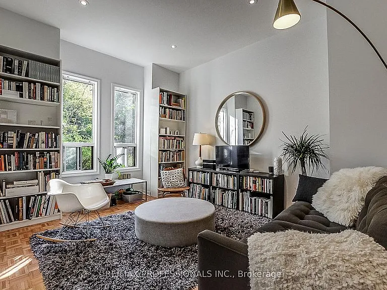 72 Massey St — Photo 3
