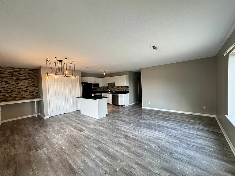 21752 River Canyon Rd — Photo 24