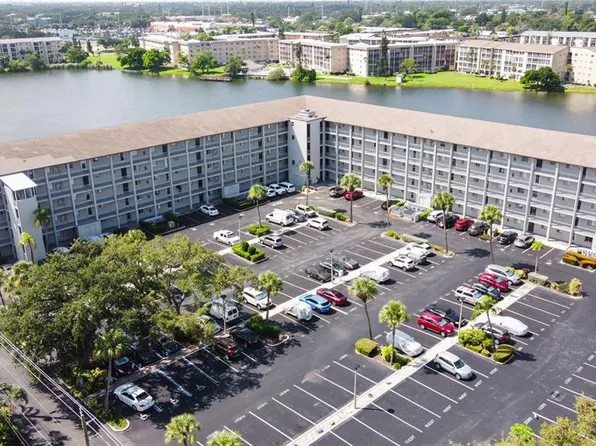 3362 LAKE BAYSHORE DRIVE #P214, BRADENTON, FL 34205