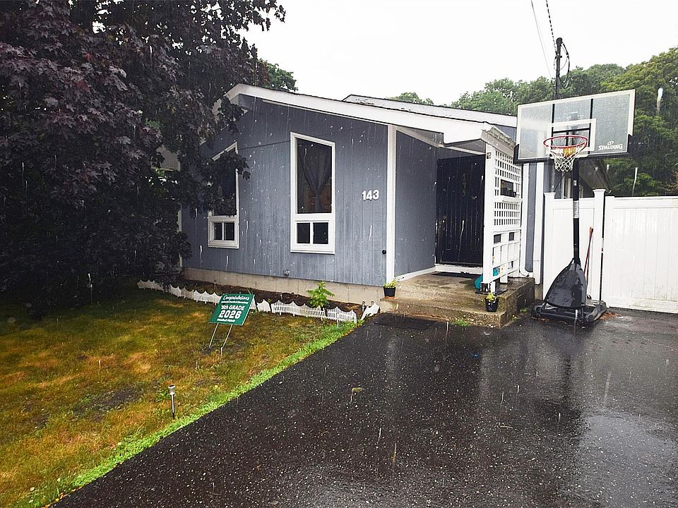 1st image of 143 Meadowmere Avenue