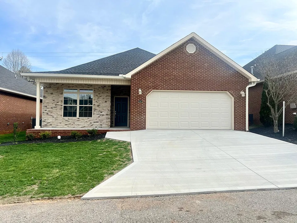 7528 School View Way