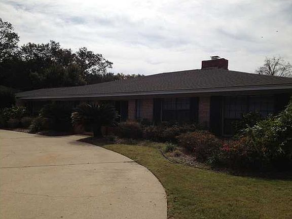 2nd image of 209 Northcliffe Dr