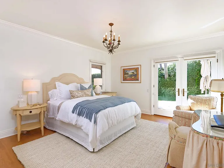7304 Encelia Dr — Photo 31
