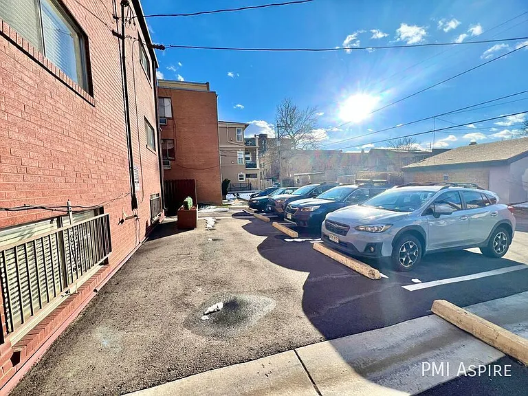 59 N Ogden St #10 — Photo 88