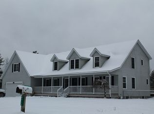 6713 Perrine Rd, Midland, MI 48642