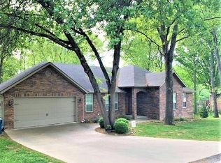 2407 NW Turner Dr, Bentonville, AR 72712