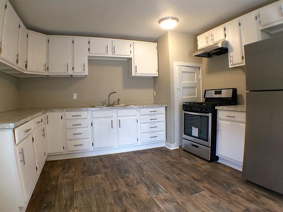 Stainless appliances