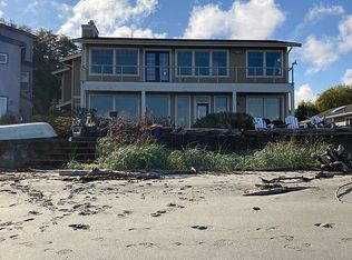 7838 NE Point No Point Rd, Hansville, WA 98340