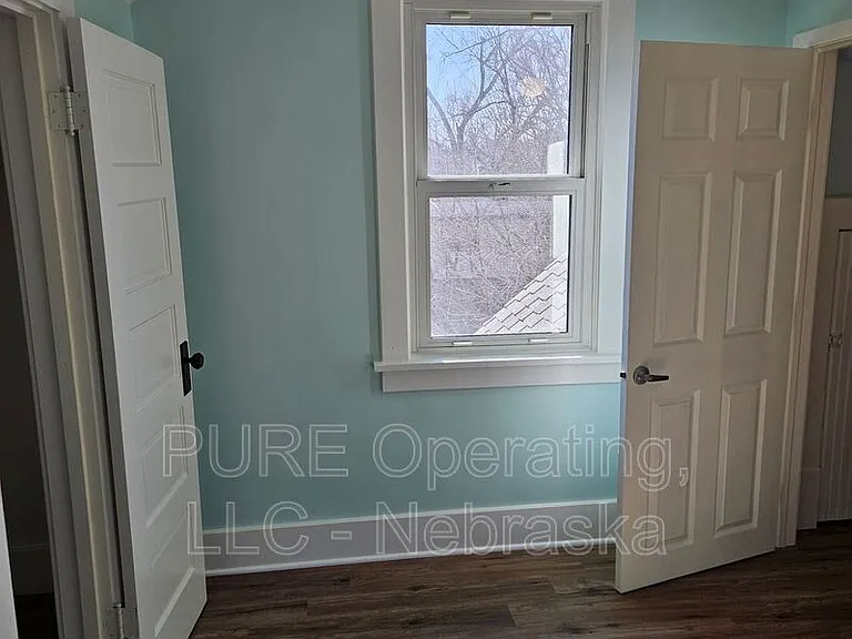 3901 Curtis Ave — Photo 10