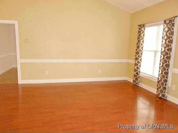 3rd image of 4418 Surrey Meadows Dr