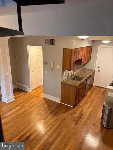 2501 Christian St #106 — Photo 22
