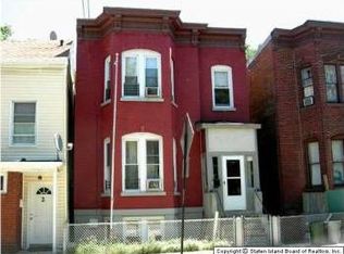 255 Van Duzer St, Staten Island, NY 10304