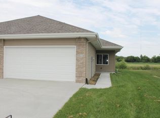 5310 Hardings Landing Rd, Council Bluffs, IA 51501