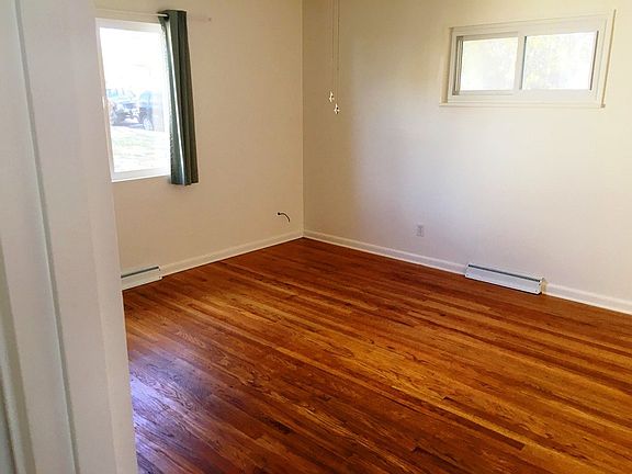4th image of 1258 N 10th St