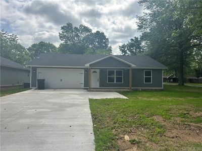 657 S Detroit Ave, Russellville, AR, 72801