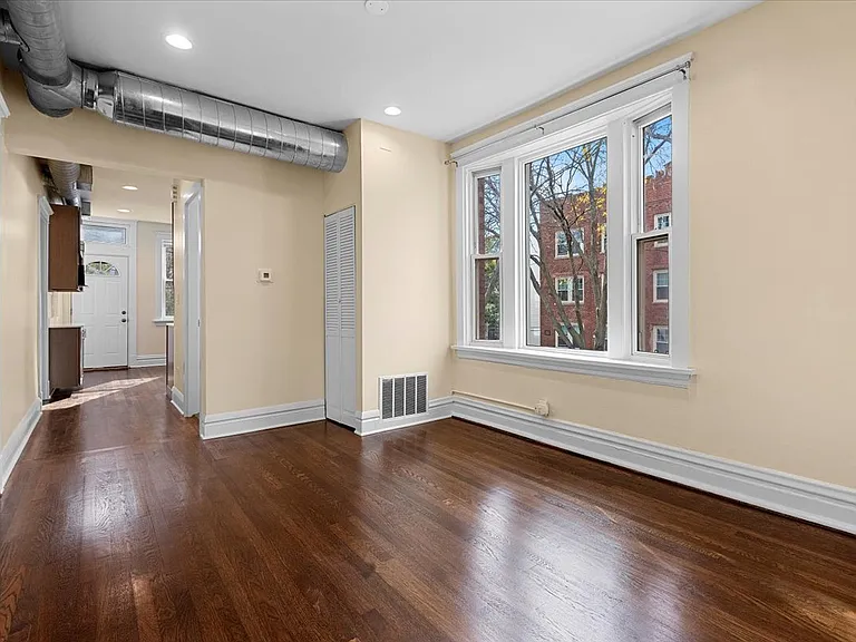 4351 N Bell Ave #2R — Photo 7