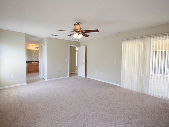 5th image of 1321 Blythe Ave