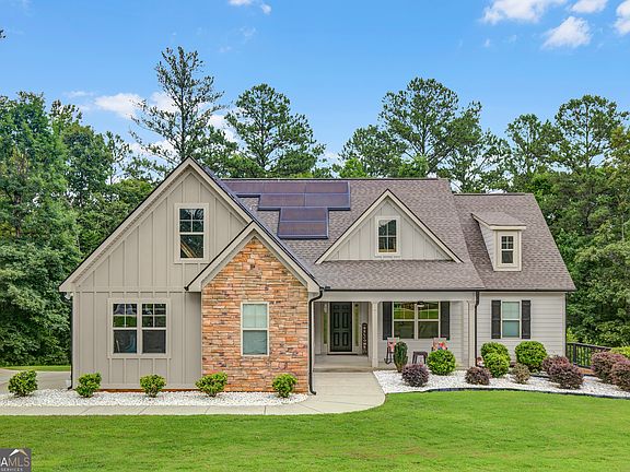 2nd image of 105 Pineland Dr #6