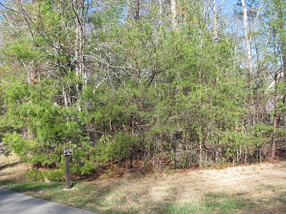 5th image of 115 Edgemere Dr