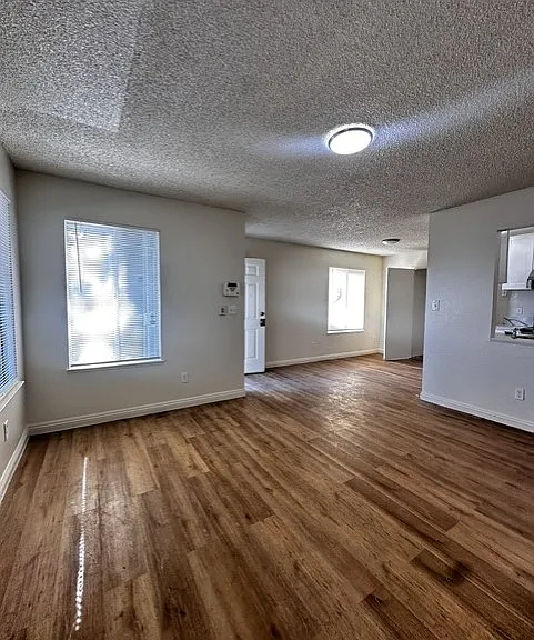 3223 W Clinton Ave #101 — Photo 15