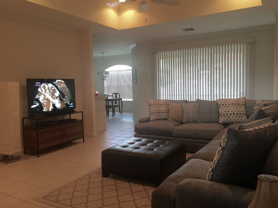 1st image of 3312 Oak Hill Pl