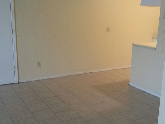 5th image of 4738 NW 23rd St APT 6