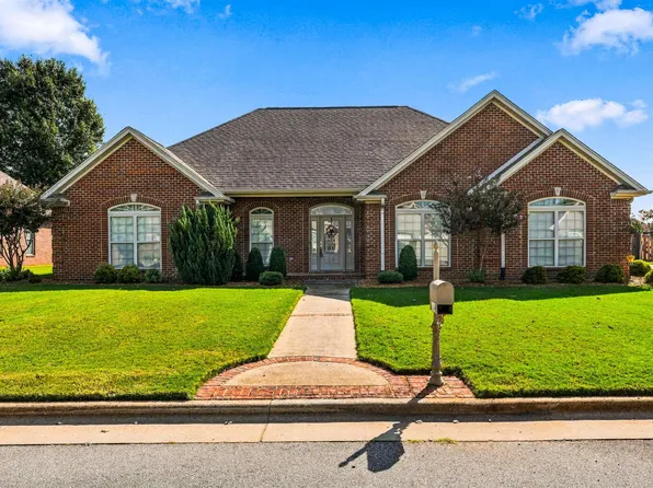 109 Chappell Rd, Muscle Shoals, AL 35661
