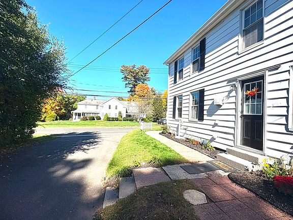 5th image of 14 Hackmatack St #16