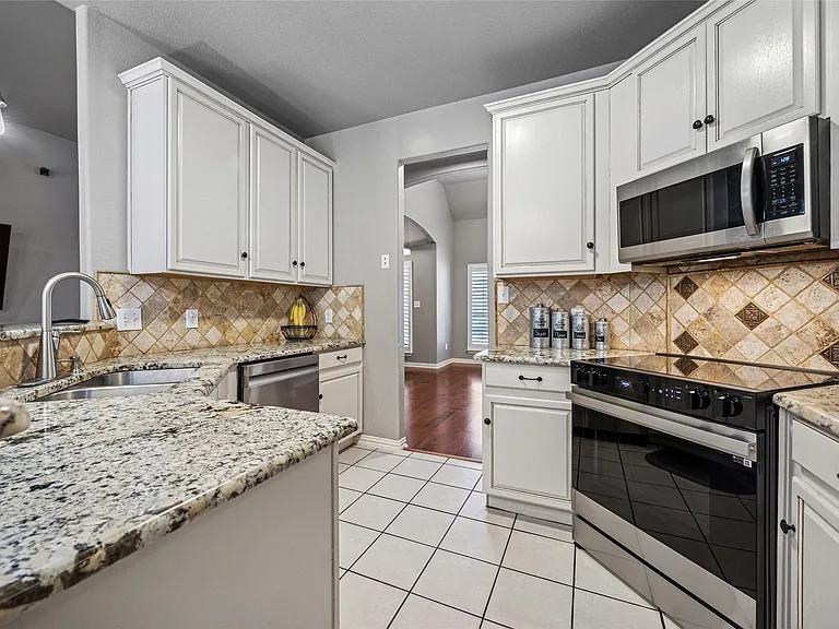 507 Mattie Ln — Photo 10