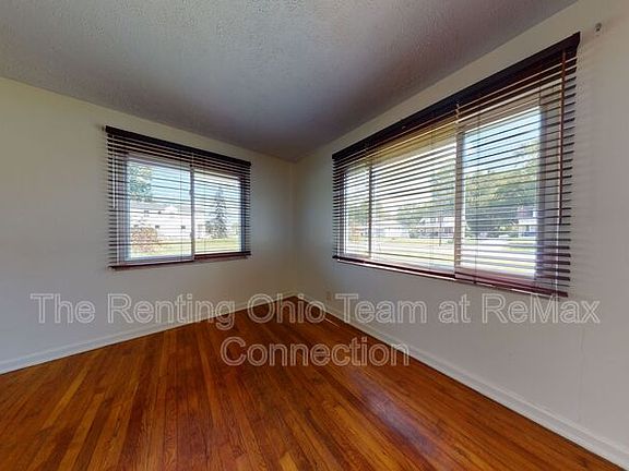 4th image of 193 Maplewood Ave