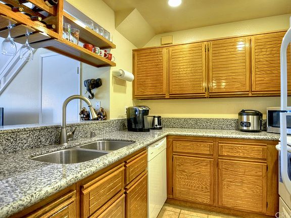 5th image of 13115 Le Parc Blvd #32