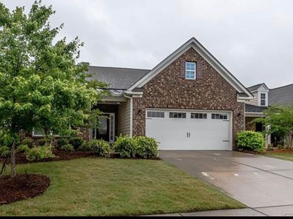 2nd image of 1525 Deer Meadows Dr
