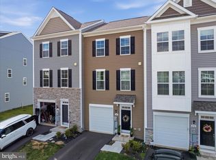 240 Husky Trl, Martinsburg, WV 25403