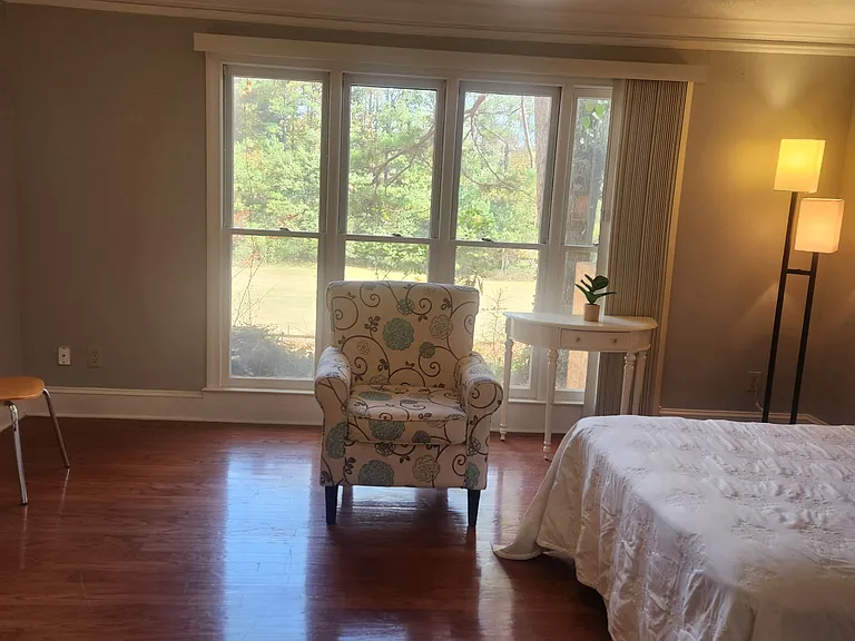 5089 Highland Hills Ct — Photo 12