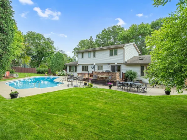 4695 Forestview Ln N, Plymouth, MN 55442