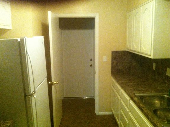 5th image of 6116 S Troost Ave