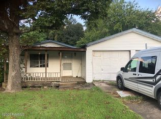 305 Pecan Grove Rd, Scott, LA 70583