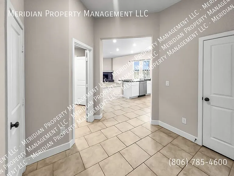 10421 Winfield Ave — Photo 9