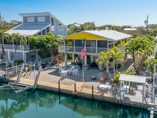 29183 Cedar Dr, Big Pine Key, FL 33043