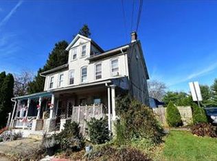 603 Monroe St, Freemansburg, PA 18017