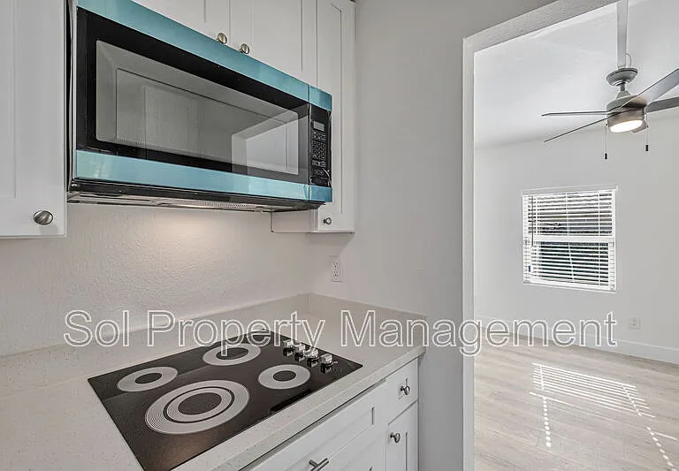822 Eaton St #B — Photo 7