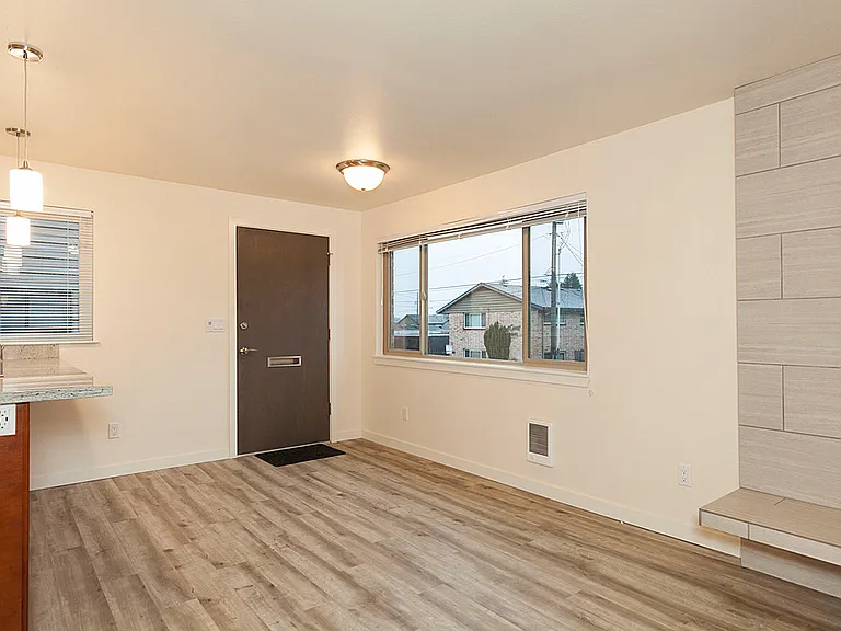 24th Ave NW - Located in Vibrant Ballard — Photo 41