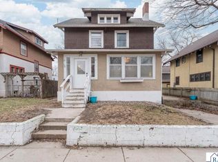 212 Marshall St, Mankato, MN 56001