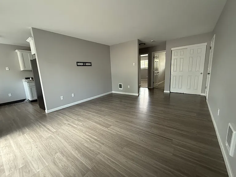 Arbor View Apartments — Photo 8