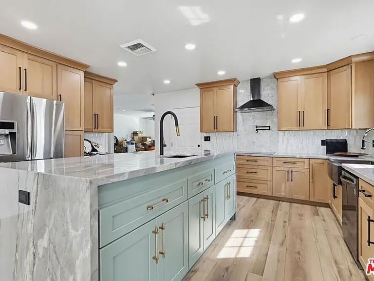 2200 Easy Ave — Photo 11