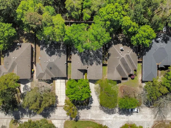 143 S Delta Mill Cir, Conroe, TX 77385