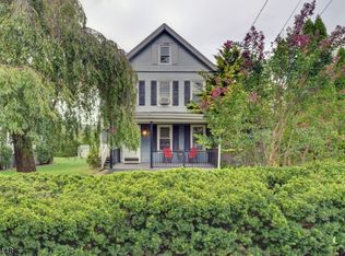 15 Ward Ave, Butler, NJ 07405