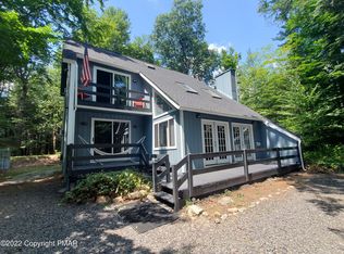 3149 Robert David Dr, Tobyhanna, PA 18466