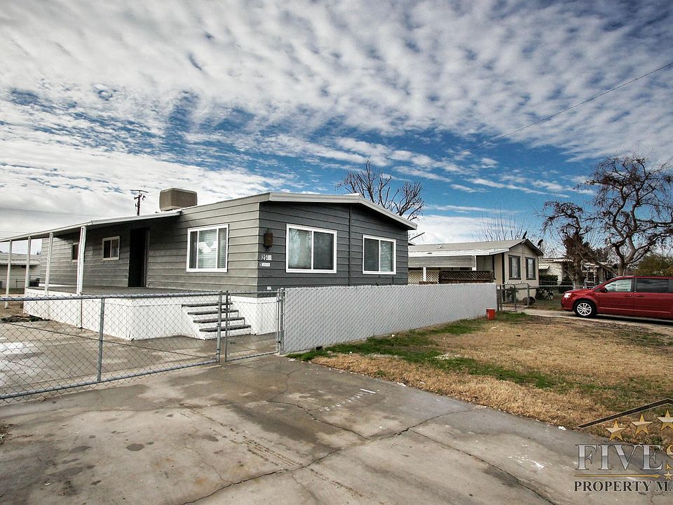 Street View of Mobile Home